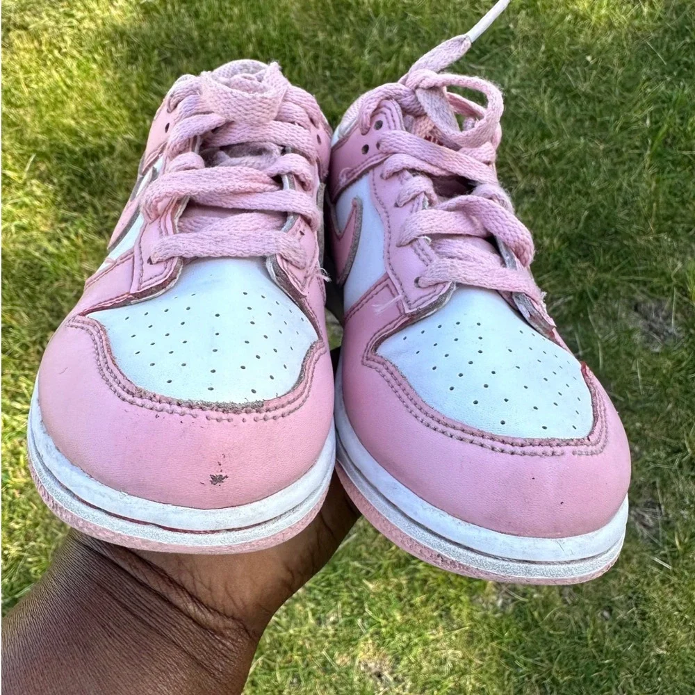 Nike Dunk Low Little Kids Athletic Shoes Size 2.5Y White Medium Soft Pink